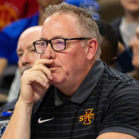 Green returns to UNI, replaces Jacobson as HC