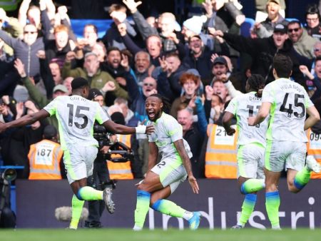 Man City revive Premier League race, Inter win 7-goal thriller, more