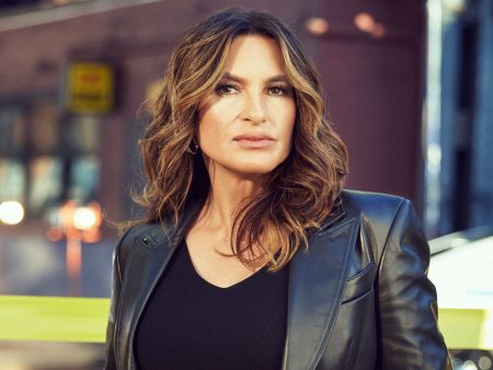 Mariska Hargitay Believes ‘Law & Order: SVU’ Will Get To 30 Seasons, Hopes For Benson-Stabler Reunion & Teases Season 27 Finale