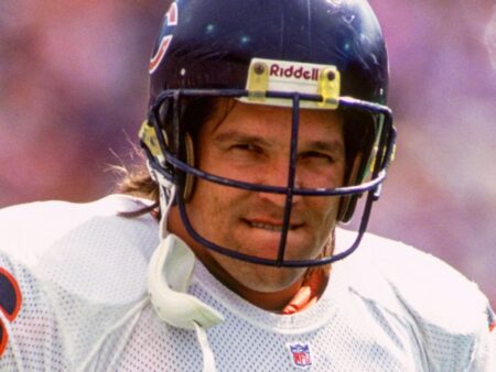 Bears HOFer McMichael, who died at 67, had CTE
