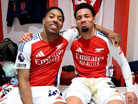 Transfer rumors, news: Arsenal look to raise £100m from double exit