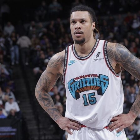 Grizzlies’ Clarke arrested on drug, traffic charges