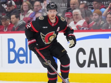 Sens’ Chabot to play 17 days after breaking arm