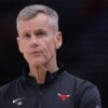 Reinsdorf: Next Bulls GM must be sold on Donovan