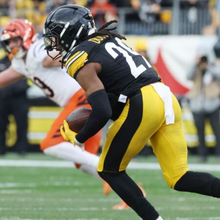 Ex-Steelers safety Dugger signing with Bengals