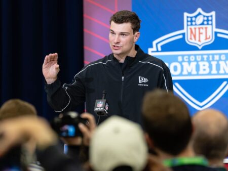 Sources: Mendoza not planning to attend draft