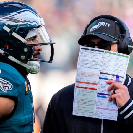 Inside Eagles’ 2025 friction as Jalen Hurts stands at crossroads