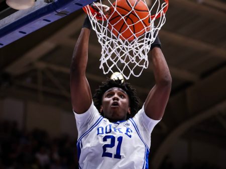 Duke center Ngongba returning for next season