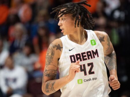 Sources: Griner finalizing 7-figure deal to join Sun