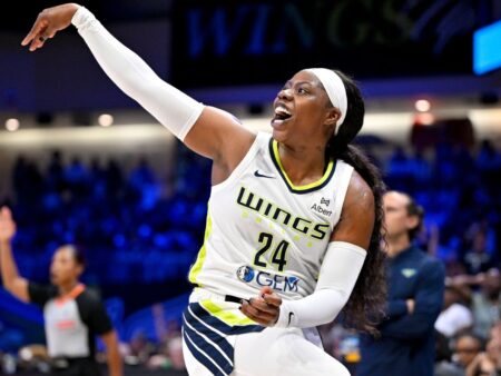 Sources: Ogunbowale multiyear deal with Wings