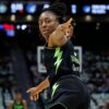 10-time All-Star Ogwumike returning to Sparks