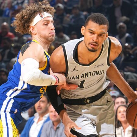 Wemby stays hot, doubles-down on MVP chase