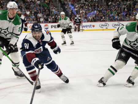 Avs’ Kadri to miss ‘some games’ with finger injury