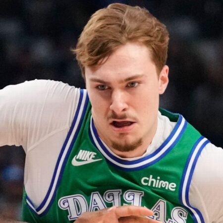 Mavs’ Flagg, 19, is youngest to have 50-pt game