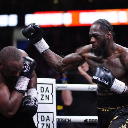 Wilder beats Chisora on points in bruising brawl