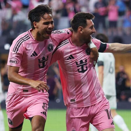 Messi scores as Miami opens long-awaited stadium