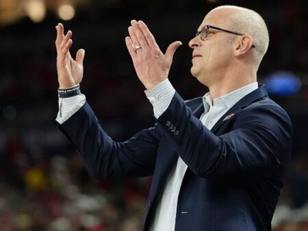 F-bombs, herky jerks and the Final Straw: Every Dan Hurley reaction from the Final Four