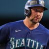 M’s Raleigh ends 10-game drought, hits 1st homer