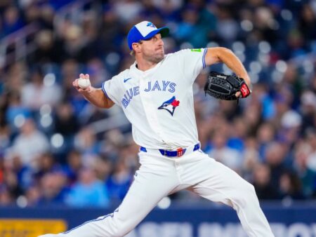 Scherzer exits after 2 with forearm tendinitis
