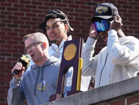 U-M toasts title with fans: ‘This trophy is yours’