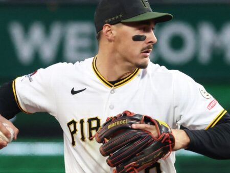 Sources: Griffin, Pirates agree on 9 years, $140M