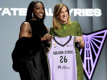 Valks flip ex-LSU star Johnson to Storm in stunner