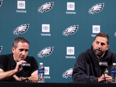 Eagles GM reiterates Brown stance despite moves