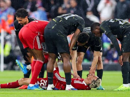 Liverpool fear for ‘very-bad’ looking Ekitike injury