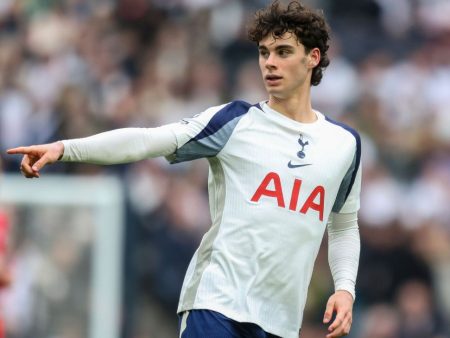 Transfer rumors, news: Liverpool, Bayern eye Tottenham’s Archie Gray