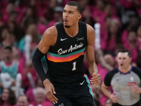 Wemby tops Duncan with 35 in Spurs playoff debut