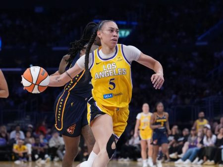 Top scorers, sleepers and streamers: Fantasy hoops outlooks for every WNBA team