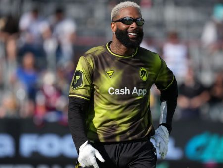 Sources: OBJ works out for Giants, takes physical