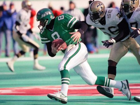 Former Jets, Louisvile QB Nagle dies at age 57