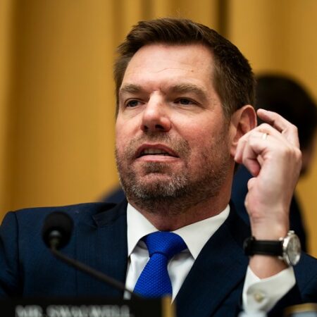 Swalwell-FBI clash draws attention to Trump foe’s California governor bid