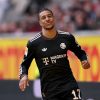 Flanken, Flachpässe und fehlende Favoriten: Wie Olise den Assist-Rekord einstellte