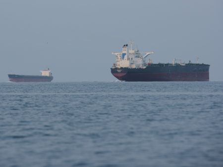 Does Trump hold ‘all the cards’ against Iran in the Strait of Hormuz?