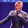Barry Manilow Plans To Resume Tour In June While “Making Great Progress” With Cancer Treatment