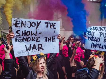 Pussy Riot & FEMEN Storm Russian Pavilion At Venice Biennale
