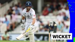 ‘He was playing so well’ – Duckett run out as NZ make breakthrough
