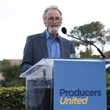 Legendary Producer Larry Gordon, at 90, Delivers the Oscar Speech He Never Got to Give