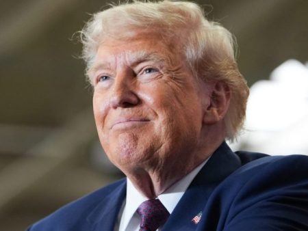 Trump takes center stage at GOP conference amid internal rifts
