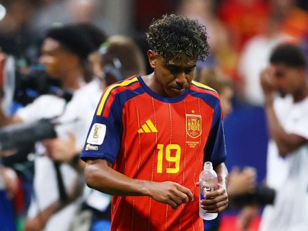 Spain held to shock draw by Cape Verde in their World Cup opener