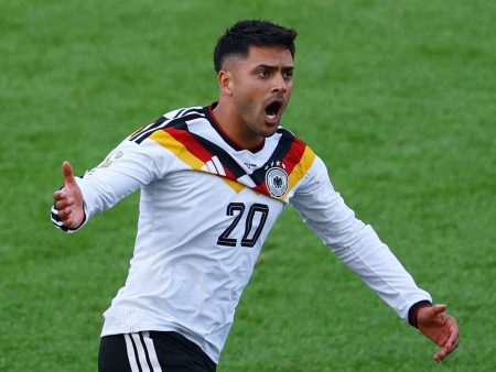 Undav injury-time goal sees Germany beat Ivory Coast to top World Cup group