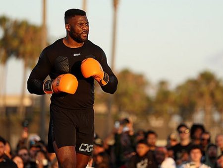 Francis Ngannou claims to have bet on Justin Gaethje against Ilia Topuria