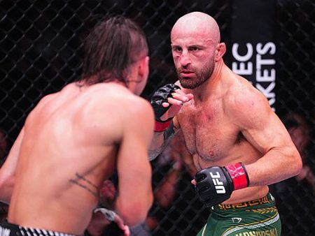 Alexander Volkanovski open to challenging Justin Gaethje at lightweight