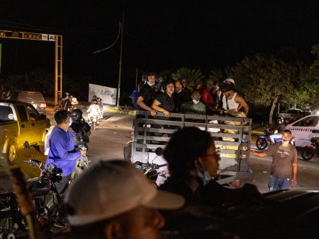 A Rush of Volunteers in Venezuela Has Slowed Rescue Efforts