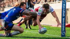 Hodkinson scores four tries as Wigan beat Wakefield