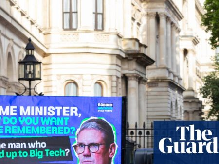 UK to ban under-16s from ‘high risk’ social media apps