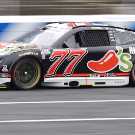 NASCAR FireKeepers Casino 400 Long Shot Predictions & Sleeper Picks: Michigan International Speedway