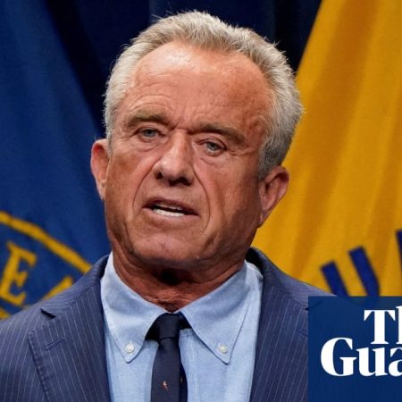 ‘It’s not science, it’s coercion’: health experts decry RFK Jr order on hantavirus quarantine